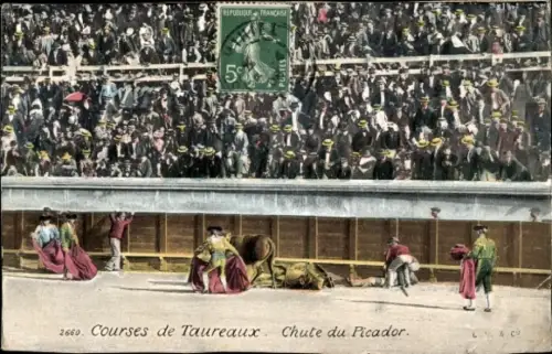 CPA Courses de Taureaux, Chute du Picador