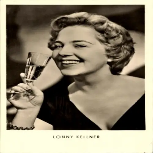 Ak Schauspielerin Lonny Kellner, Portrait, Sektglas
