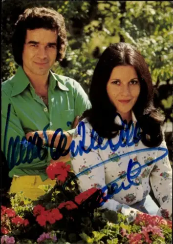 Autogrammkarte Sänger Duo Renate und Werner Leismann, Portrait, Autogramm