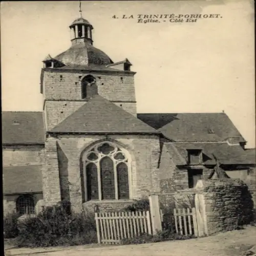Ak La Trinite-Porhoet, Kirche, Ostansicht