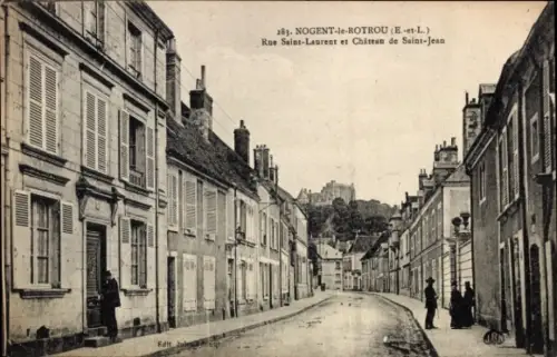 Ak Nogent le Rotrou Eure et Loir, Rue Saint-Laurent, Chateau de Saint-Jean