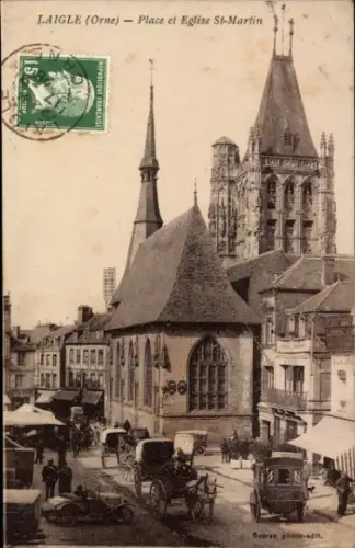 Ak L'Aigle Laigle Orne, Eglise St-Martin, Platz mit Gebäuden, alte Straßen, Kutschen, 