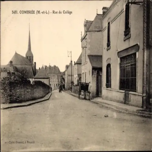 Ak Combrée Maine et Loire, Rue du College