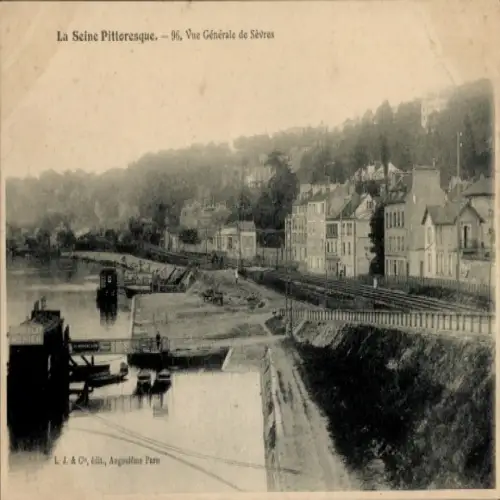 Ak Sèvres Hauts de Seine, La Seine Pittoresque, Ansicht von   Architektur