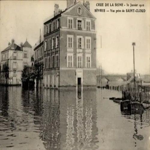 Ak Sèvres Hauts de Seine, Hochwasser der Seine, Datum: 30. Januar 1910, Blick von Saint-Cloud