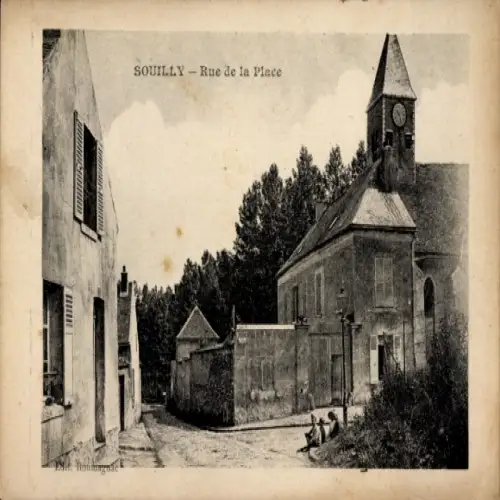Ak Souilly Seine et Marne,  Straße, Gebäude, Kirche, Bäume, Menschen sitzend