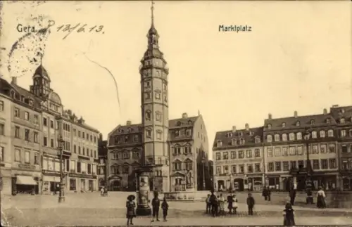 Ak Gera in Thüringen, Marktplatz in   Architektur, Menschen auf dem Platz