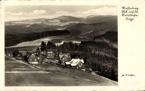 Ak Masserberg in Thüringen, schwarze und weiße Fotografie, Landschaft, Häuser, Wald, Berge, nosta