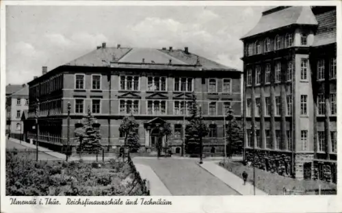 Ak Ilmenau in Thüringen, Reichsfinanzschule und Technikum, Straßenpartie