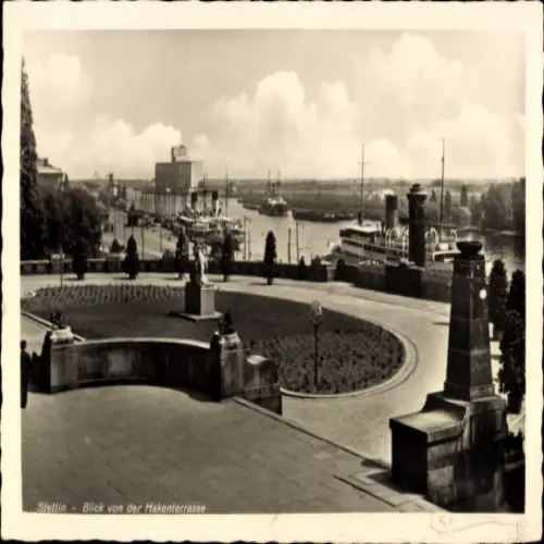 Ak Szczecin Stettin Pommern,  Blick von der Hakenterrasse, Schiffe, Hafenansicht
