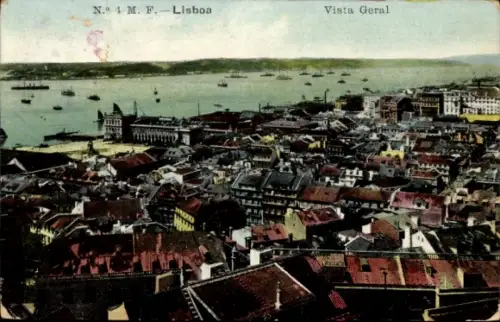 Ak Lisboa Lissabon Portugal, Landschaftsansicht von  Meer, Architektur, viele Schiffe