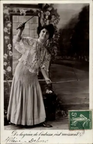 Ak Frau beim Spielen, Diabolo