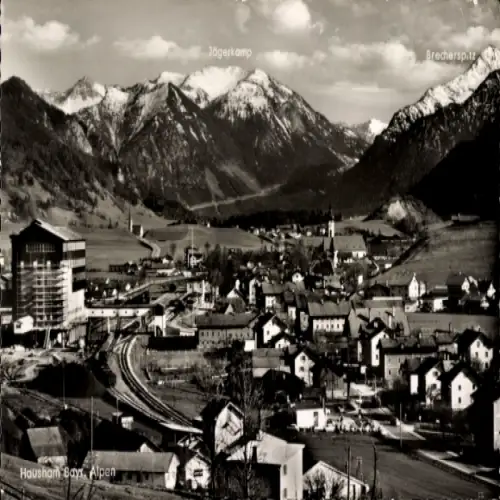 Ak Hausham in Oberbayern,  Berge, Jägerkamp, Brecherspitz, Schwarze und weiße Fotografie