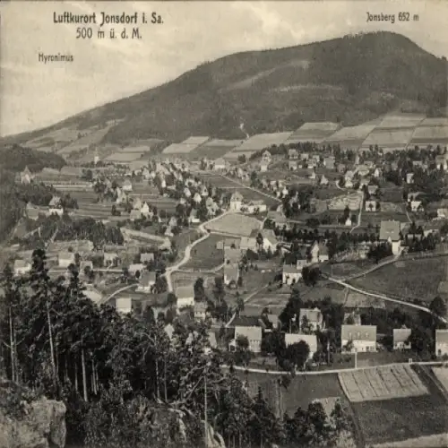 Ak Jonsdorf in Sachsen, Totalansicht der Ortschaft, Hyronimus, Jonsberg