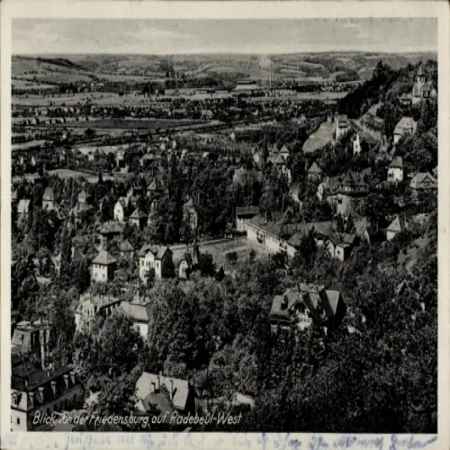 Ak Radebeul in Sachsen, Panorama, Radebeul-West, Blick von der Friedensburg