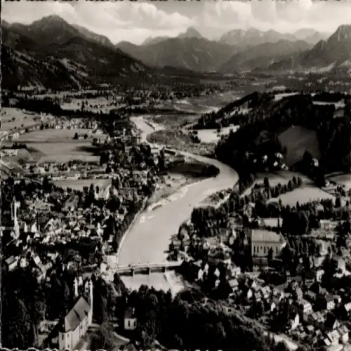 Ak Bad Tölz in Oberbayern, Schöne Landschaft, Fluss, Berge, Stadtansicht, aufnahme