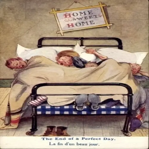 Ak Schlafende Kinder im Bett, Home sweet home