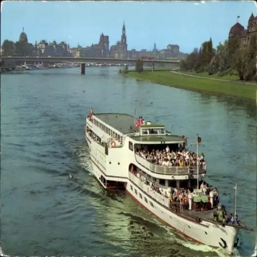 Ak Dresden Altstadt, Weiße Flotte Dresden, Motorschiff Typ Oberelbe
