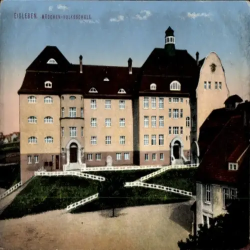 Ak Lutherstadt Eisleben, Mädchen-Volksschule in  s Gebäude, farbige 