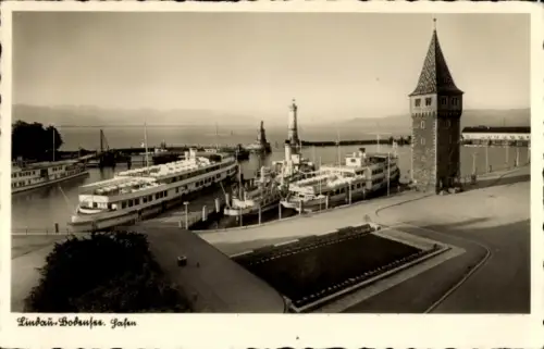 Ak Lindau am Bodensee Schwaben, Hafen, Dampfschiffe