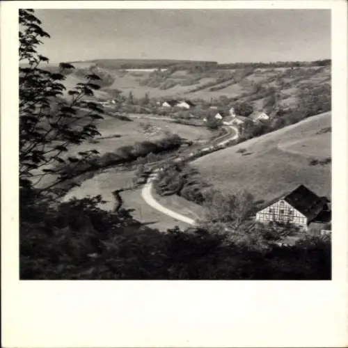 Ak Gotha in Thüringen, Schöne Landschaft, hügelige Umgebung, fließender Fluss, s/w Fotografie