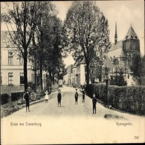 Ak Cranenburg Kranenburg am Niederrhein, Nymegertor, Kirche, Kinder