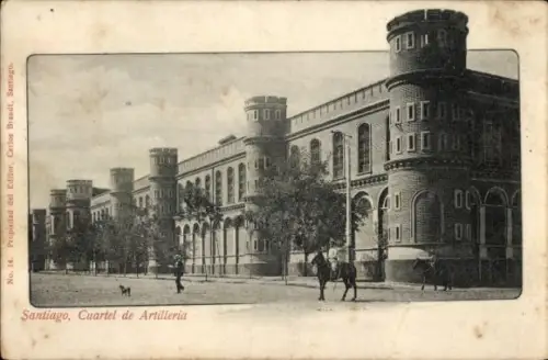 Ak Santiago de Chile,  Cuartel de Artilleria, Gebäude mit Türmen, Straße, Reiter, Hund
