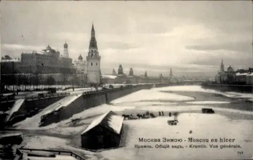 Ak Moskau Russland, Kreml, Winterlandschaft, Moskauer Architektur, Fluss mit Eis