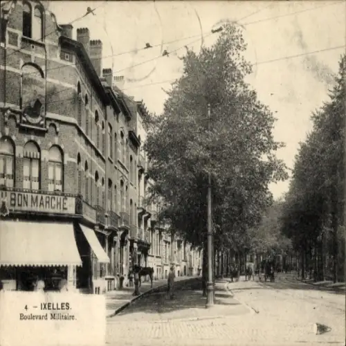 Ak Ixelles Elsene Bruxelles Brüssel Belgien, Vorderseite zeigt Boulevard Militaire, Gebäude mit "