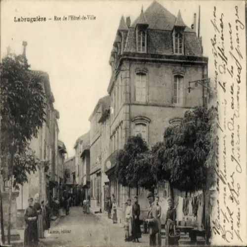 Ak Labruguière Tarn, Rue de l'Hôtel de Ville
