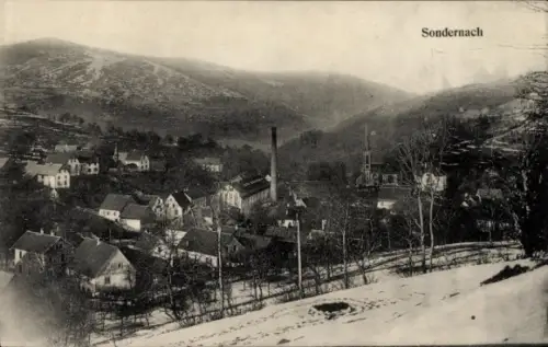 Ak Sondernach Elsass Haut Rhin, Berglandschaft, Häuser, Fabrik, Kirche