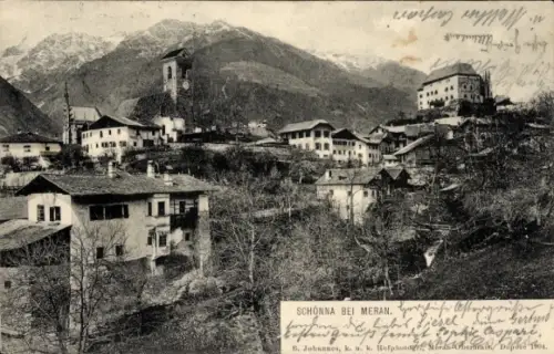 Ak Schenna Scena Schönna Südtirol, Berglandschaft mit Häusern, Kirchturm, Winterlandschaft