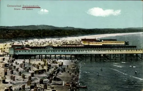 Ak Świnoujście Swinemünde Pommern, Partie am Strand mit den Bädern
