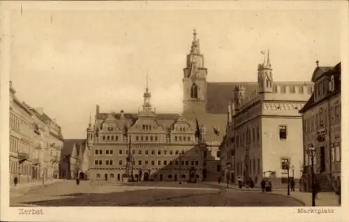 Ak Zerbst in Anhalt, Marktplatz, Stadtansicht,  Architektur, Gebäude