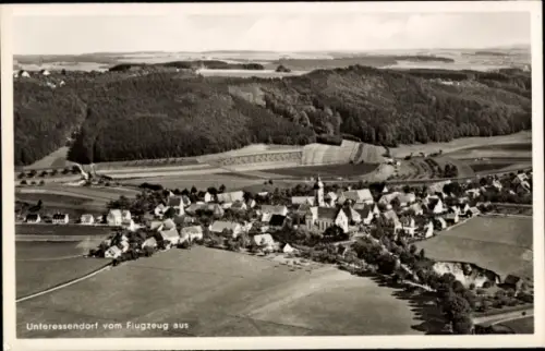 Ak Unteressendorf Hochdorf an der Riß Oberschwaben, Luftaufnahme