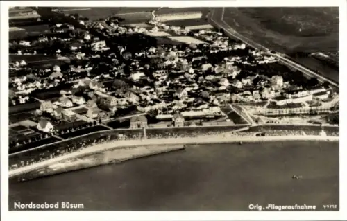 Ak Nordseebad Büsum, Nordseebad  Flugaufnahme, Küstenansicht, original