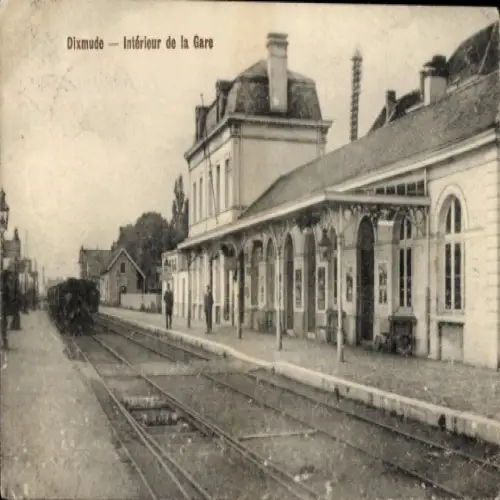 Ak Diksmuide Dixmude Westflandern, Bahnhof, Gleisansicht