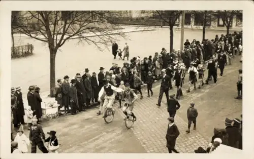 Foto Ak Fastnacht 1935, Fastnachtsumzug