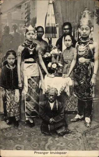 Ak Indonesien, Preanger bruidspaar