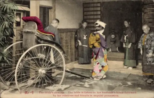 PC Asien, Bride is taken to her husband's house followed by her relatives and friends