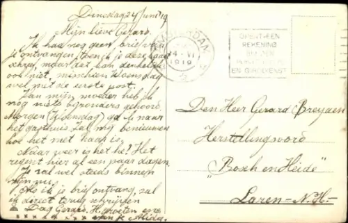 Künstler Ak Liebespaar, Nachdenkliche Frau