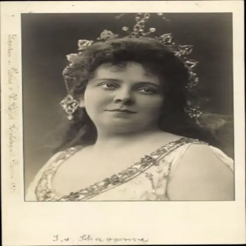Foto Ak Opernsängerin Irene von Chavanne