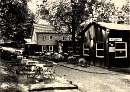 Ak Gräfenhain Ohrdruf in Thüringen, Steigerhaus, Restaurant, Tische im Freien, Bäume, Haus