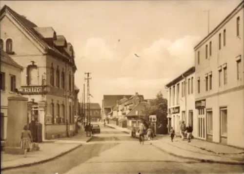 Ak Siersleben Gerbstedt im Harzvorland, Straße in  Häuser, Personen, Schriftzug asthol