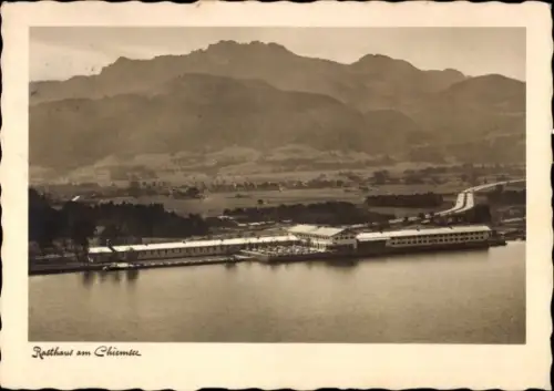 Ak Prien am Chiemsee Oberbayern, Rasthaus am Chiemsee mit Kampenwand, Autobahn