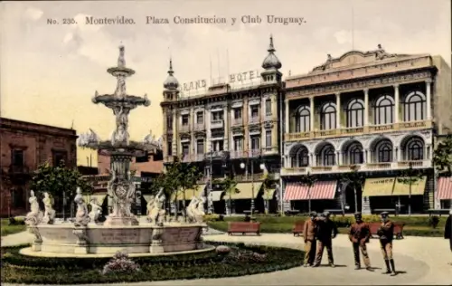 Ak Montevideo Uruguay, Fontäne, Plaza Constitución, Club Uruguay, Rand Hotel, Montevideo