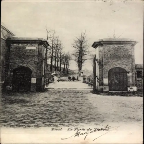 Ak Diest Flämisch Brabant Flandern, Tor, Bäume, Straße, Menschen,  Architektur