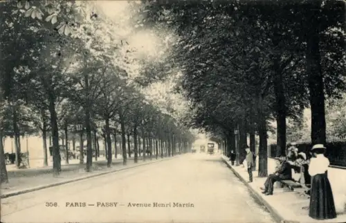 Ak Paris XVI. Passy, Avenue Henri Martin, Allee