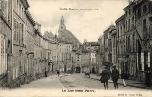 Ak Verdun Meuse, La Rue Saint-Pierre,  Straßenansicht, Edition R. Vacher Verdun