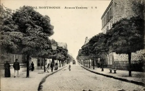 Ak Montrouge Hauts de Seine, Avenue Vardier, Bäume, Straße, Menschen, Wagen